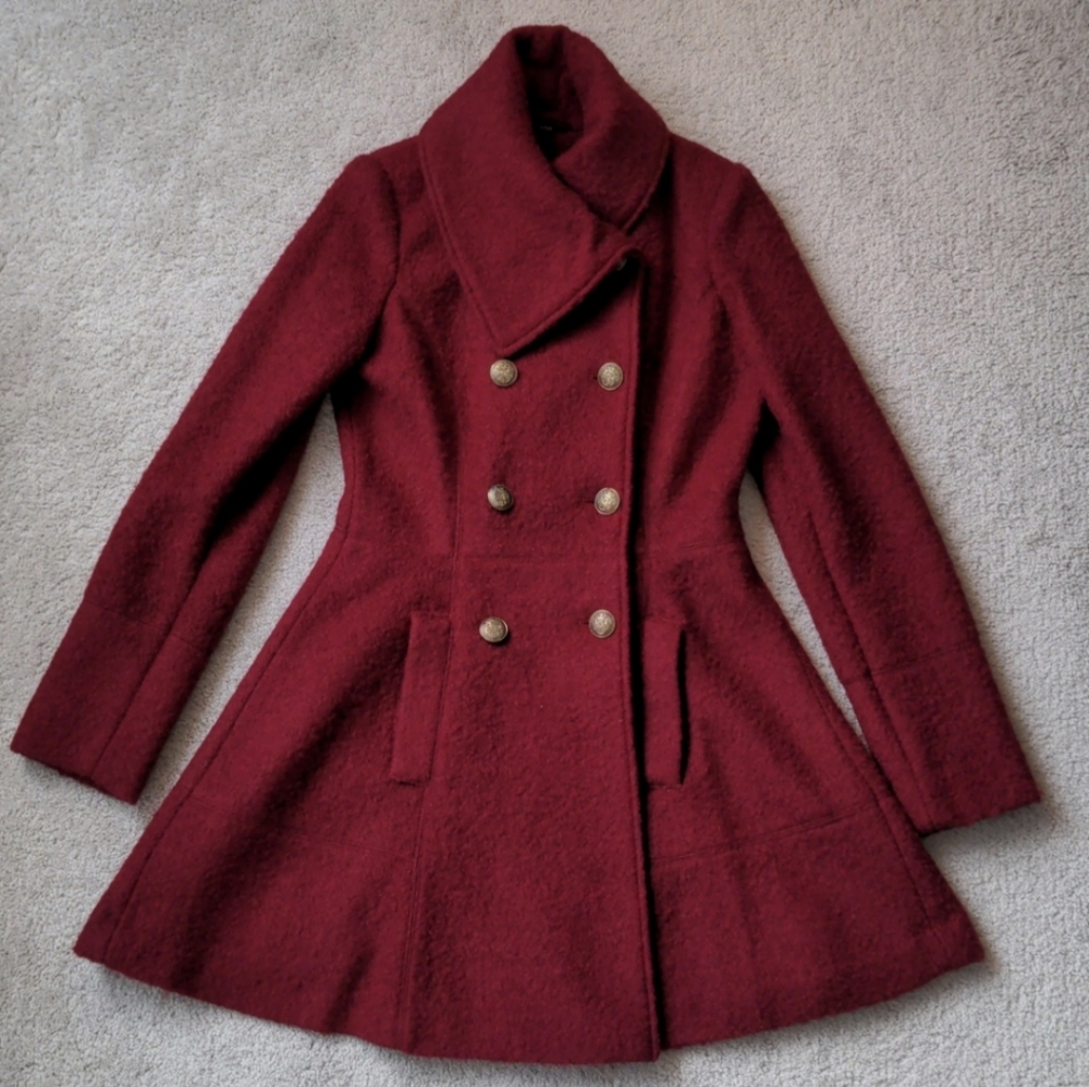 NEW❤️ Guess maroon coat